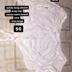 White long sleeve crop top💋